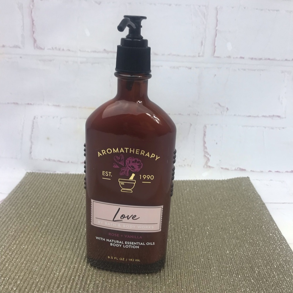 Bath & Body Works Aromatherapy Love Rose + Vanilla Body Lotion -
